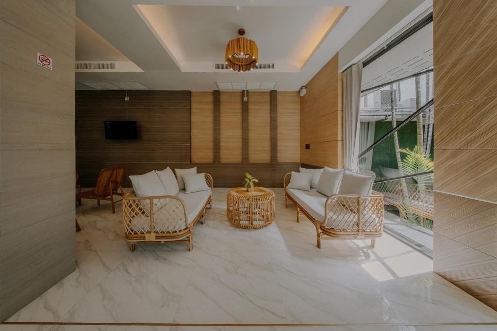 Covered lobby seating at Railay Bay Resort