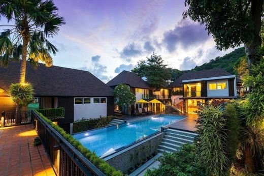 The Cliff Elegance Resort property photograph